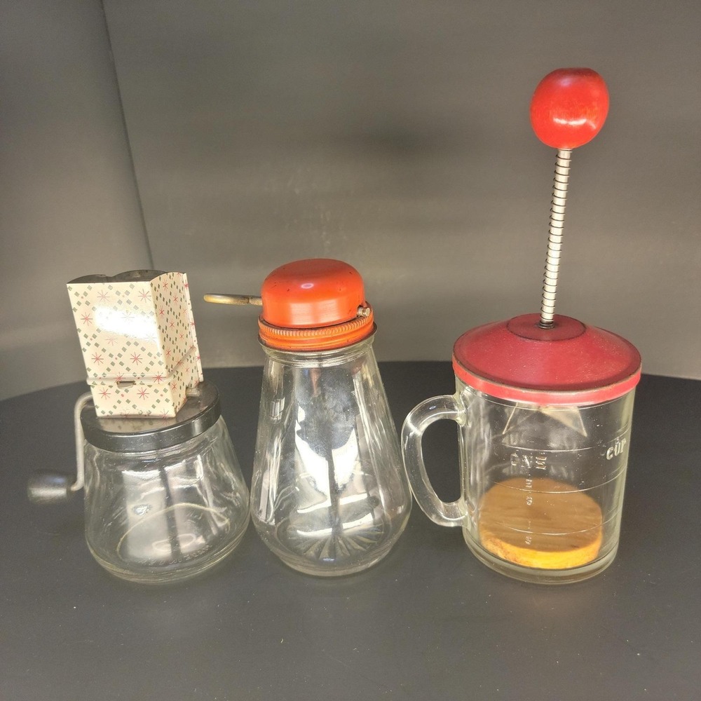 Vintage MCM Kitchen Gadget Lot Androck Nut Chopper Hazel Atlas Grinder USA